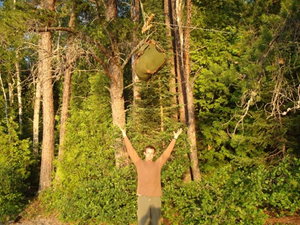 Food Pack with Pulley