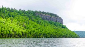 clearwater lake cliff