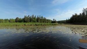 Shallows leading to Lower Pauness