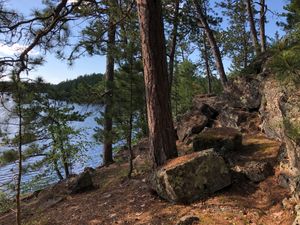 rocky bluff at Lynx Campsite