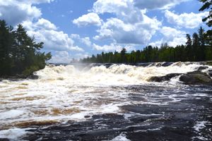 Curtain Falls