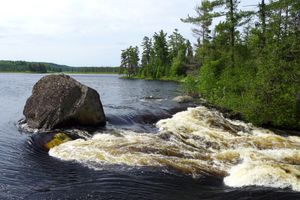 Lower basswood falls - upper portion