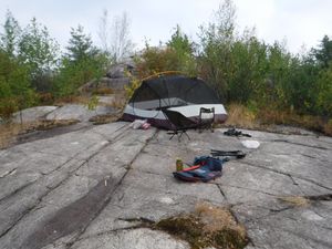 Tent_pad_Alpine_Lake_sit_478.JPG