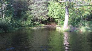 Cross River 50 rod SE landing