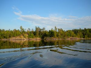 canoe wake