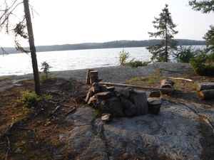 Fire ring at Kilburn Lake campsite
