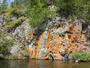 Orange Kekekabic cliff