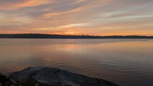 1103 Sunset