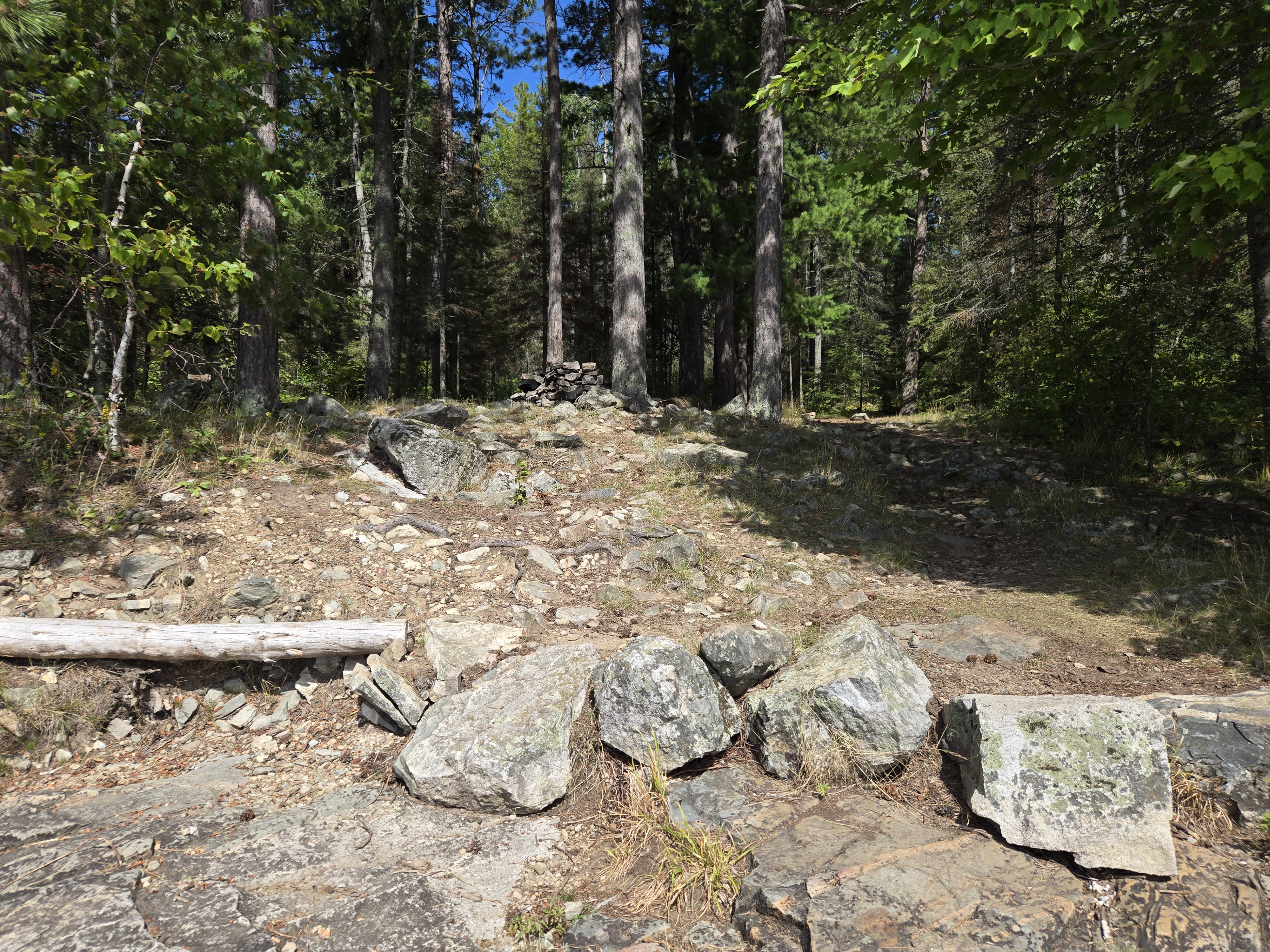 Climb up to Campsite 1479