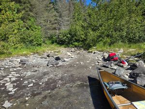 Easy landing on west end of Knife Lake portage