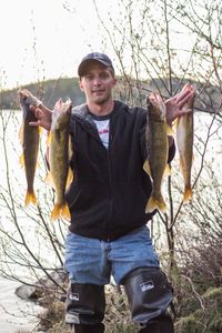 Knife Walleyes