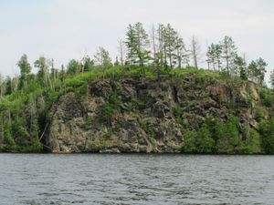 Kekekabic Cliff