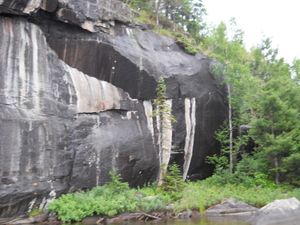 Makwa Lake Cliffs 3