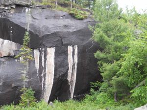 Makwa Lake Cliffs