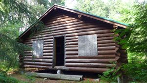 king's point ranger station - other cabin.