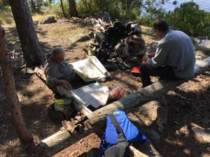 2017-09-10_834_Quetico_Falls_Chain_Cache_Bay_Lunch_Bob_Jerry.jpg